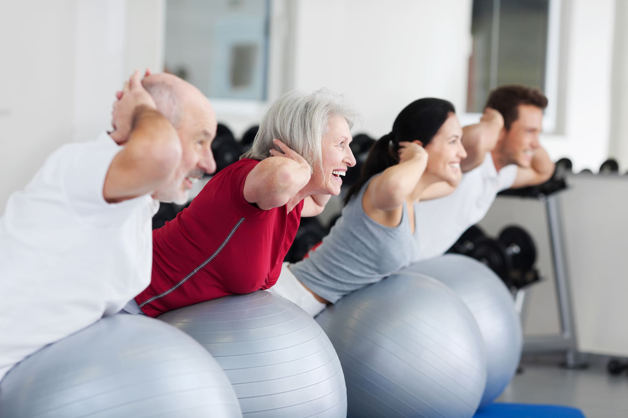 Cuidados nas aulas de Pilates para idosos